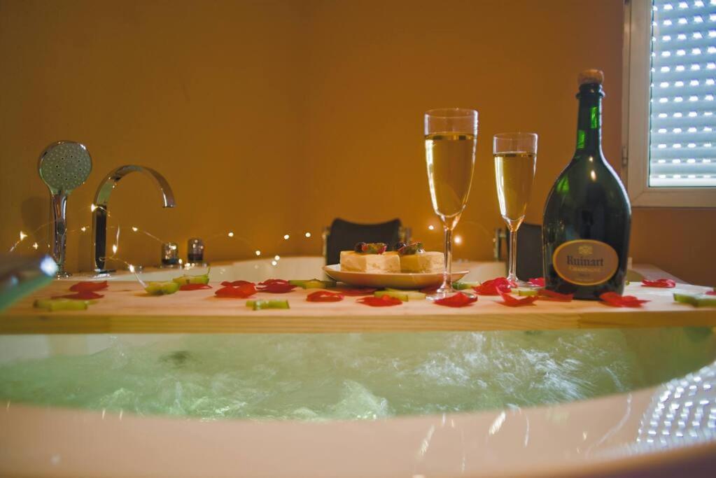 Buranoroom Jacuzzi Haut De Gamme Parkingfree Mulhouse Eksteriør bilde